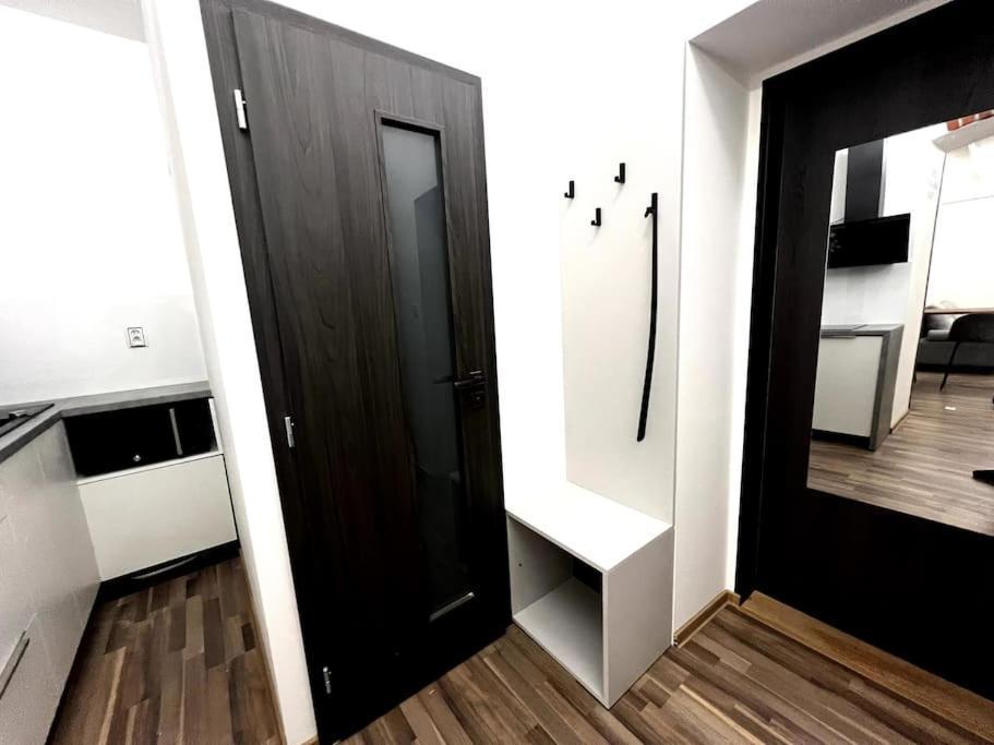 Palackeho Lobby Apartment Olomouc Exteriör bild
